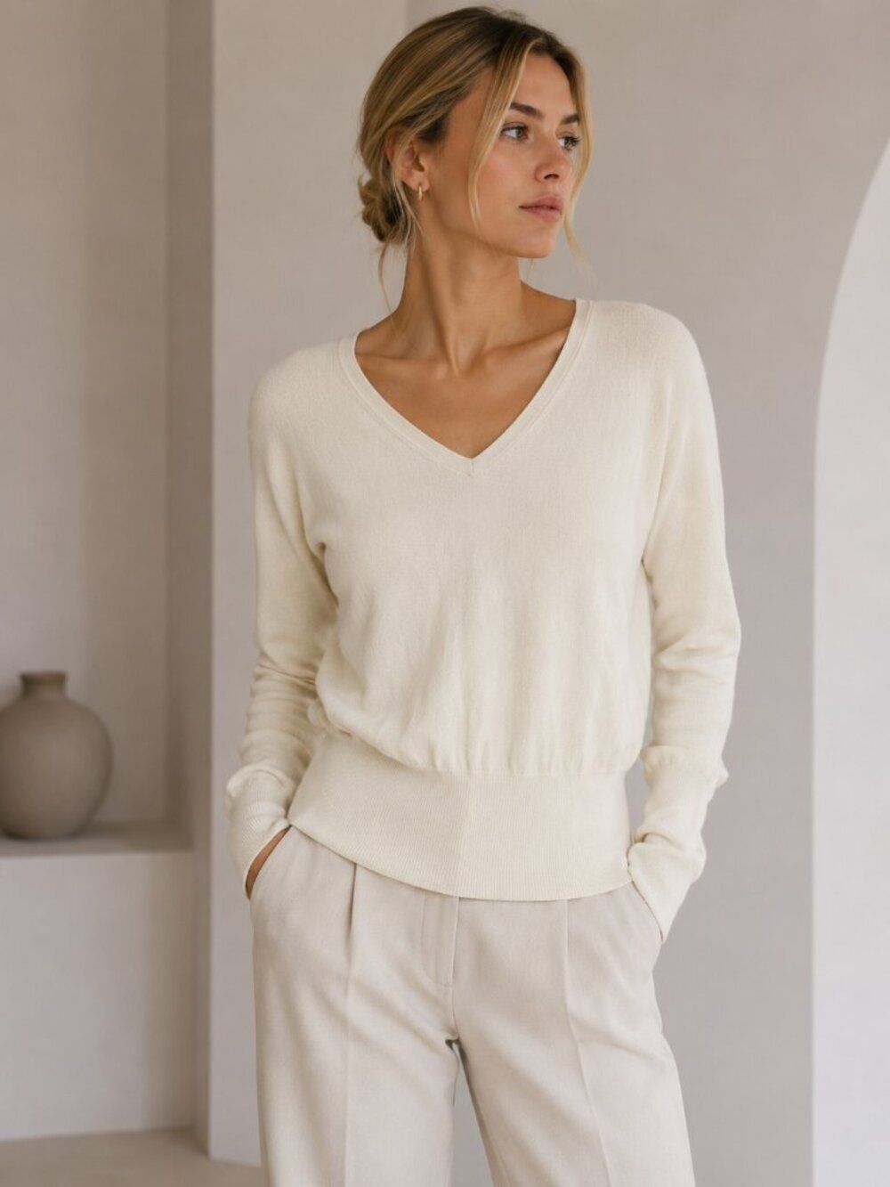 Pure Collection 100% Cashmere Ivory V Neck Ribbed Waist Sweater Size 12